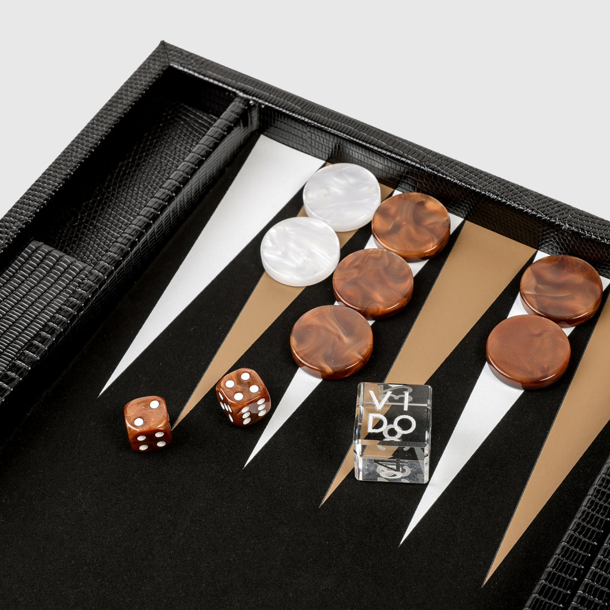 Jet Black Lizard Medium Backgammon